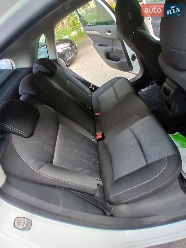 Хэтчбек Citroen C4 2011 в Киеве