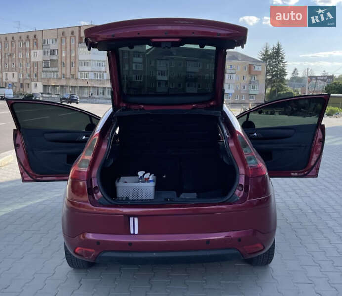 Хэтчбек Citroen C4 2005 в Горишних Плавнях фото 3 Хэтчбек Citroen C4 2005 в Горишних Плавнях