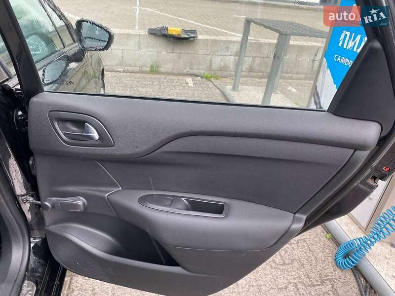 Хэтчбек Citroen C4 2012 в Софиевской Борщаговке