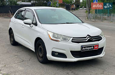 Хэтчбек Citroen C4 2013 в 