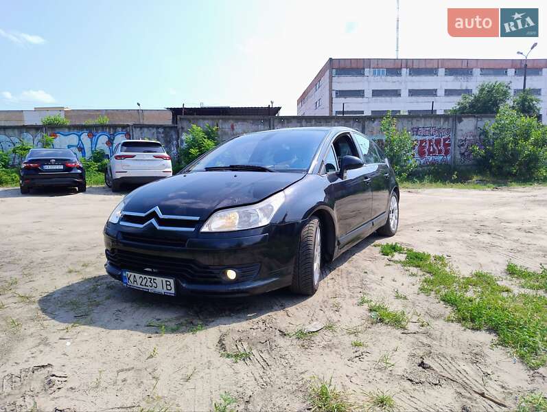Хэтчбек Citroen C4 2005 в Киеве