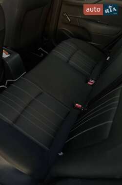 Хэтчбек Citroen C4 2012 в 