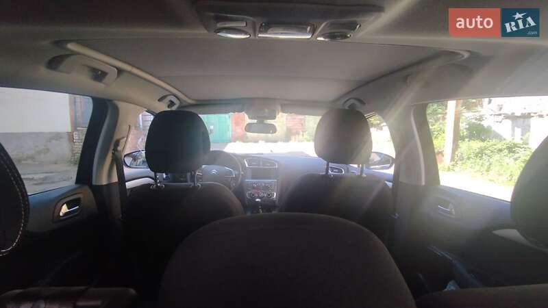 Хэтчбек Citroen C4 2011 в Конотопе фото 15 Хэтчбек Citroen C4 2011 в Конотопе