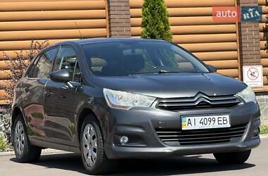 Хэтчбек Citroen C4 2012 в 