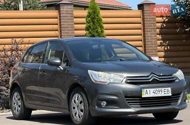 Хэтчбек Citroen C4 2012 в 