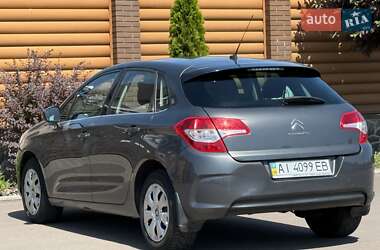 Хэтчбек Citroen C4 2012 в 