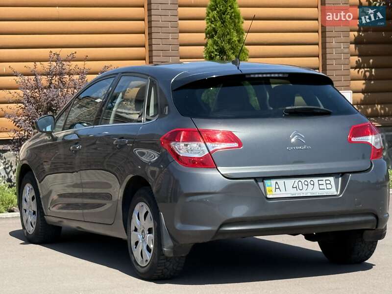 Хэтчбек Citroen C4 2012 в Киеве