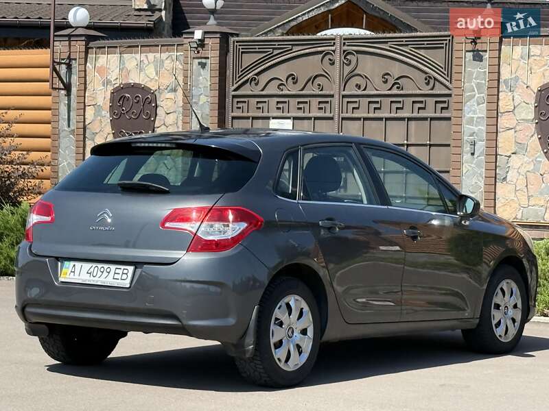 Хэтчбек Citroen C4 2012 в Киеве