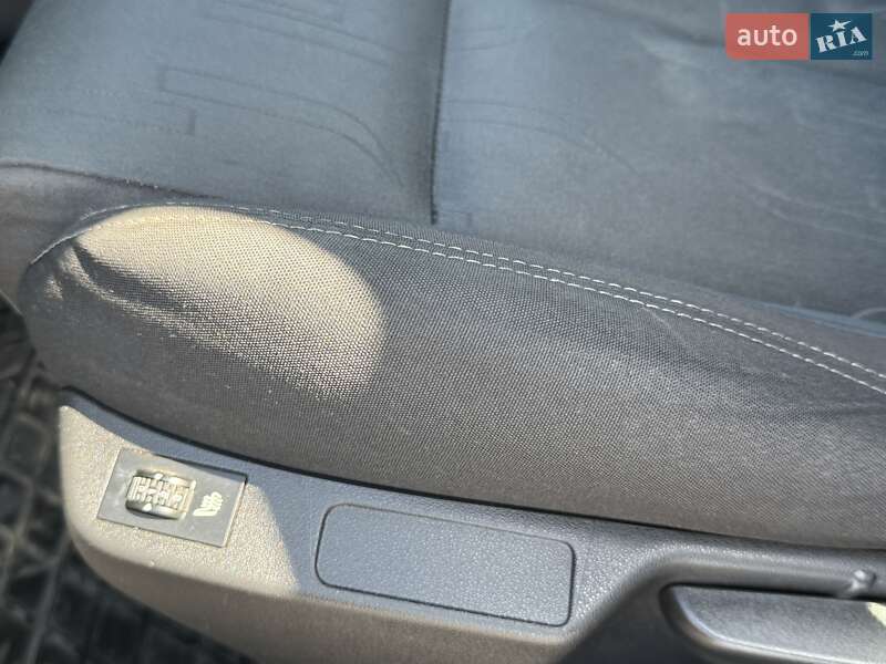 Хэтчбек Citroen C4 2012 в Киеве