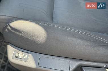 Хэтчбек Citroen C4 2012 в 