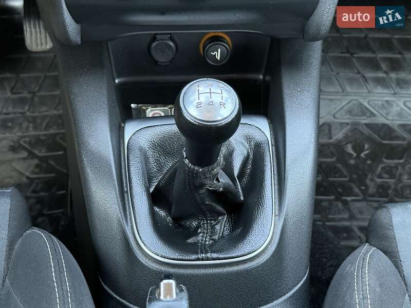 Хэтчбек Citroen C4 2012 в Киеве