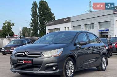 Хэтчбек Citroen C4 2012 в 