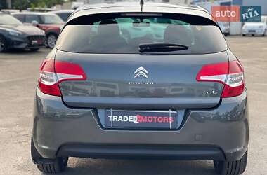 Хэтчбек Citroen C4 2012 в 