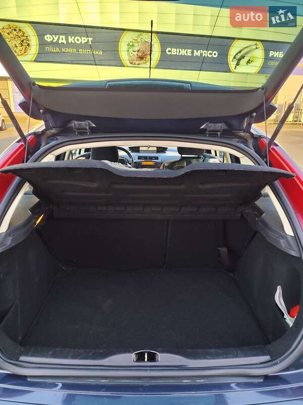 Хэтчбек Citroen C4 2008 в Полтаве