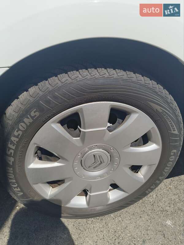 Хэтчбек Citroen C4 2009 в Звенигородке