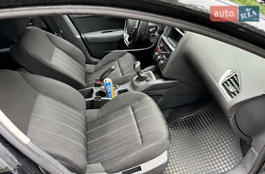 Хэтчбек Citroen C4 2012 в 