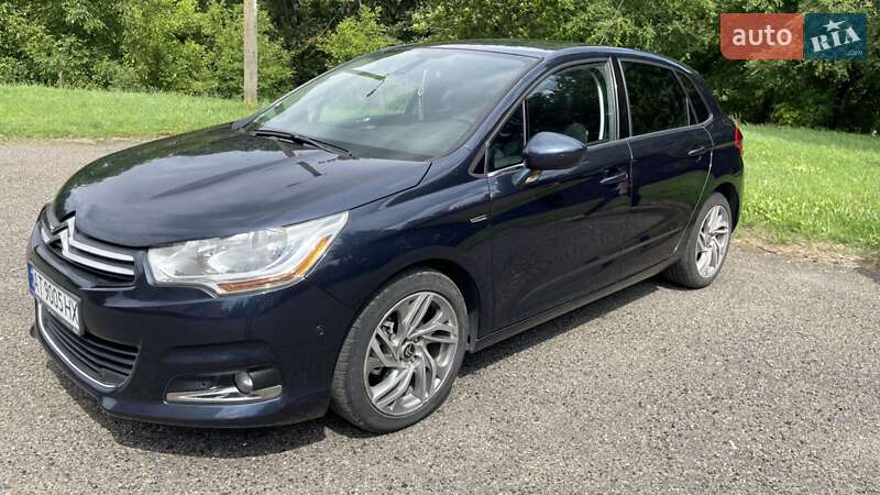 Хэтчбек Citroen C4 2011 в Ивано-Франковске