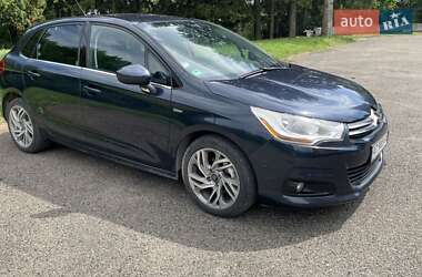 Хэтчбек Citroen C4 2011 в 