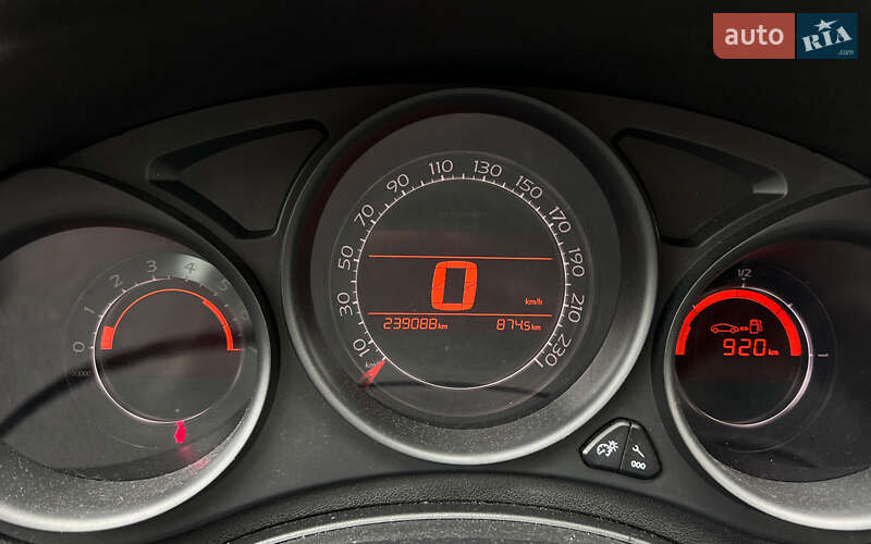 Хэтчбек Citroen C4 2011 в Львове