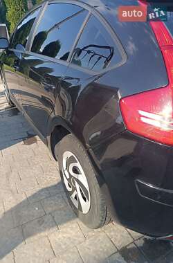 Хэтчбек Citroen C4 2008 в 