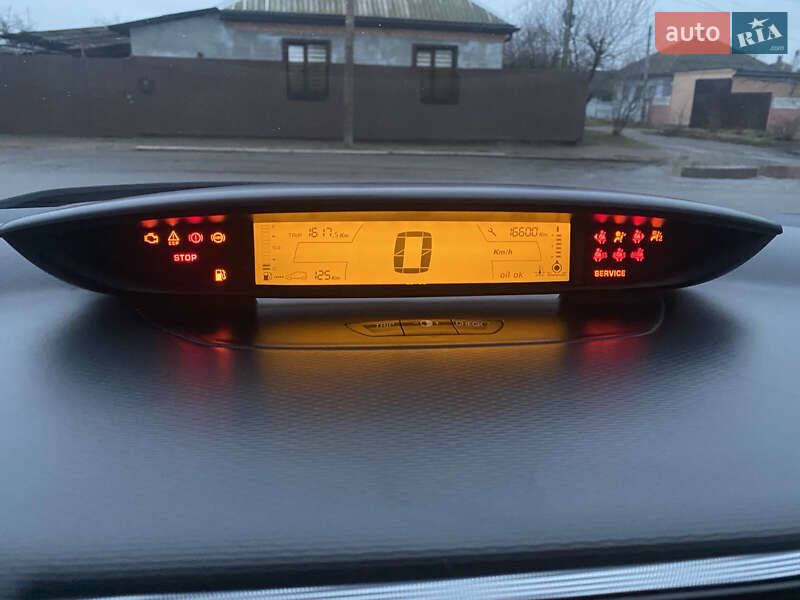 Хэтчбек Citroen C4 2009 в Прилуках фото 14 Хэтчбек Citroen C4 2009 в Прилуках