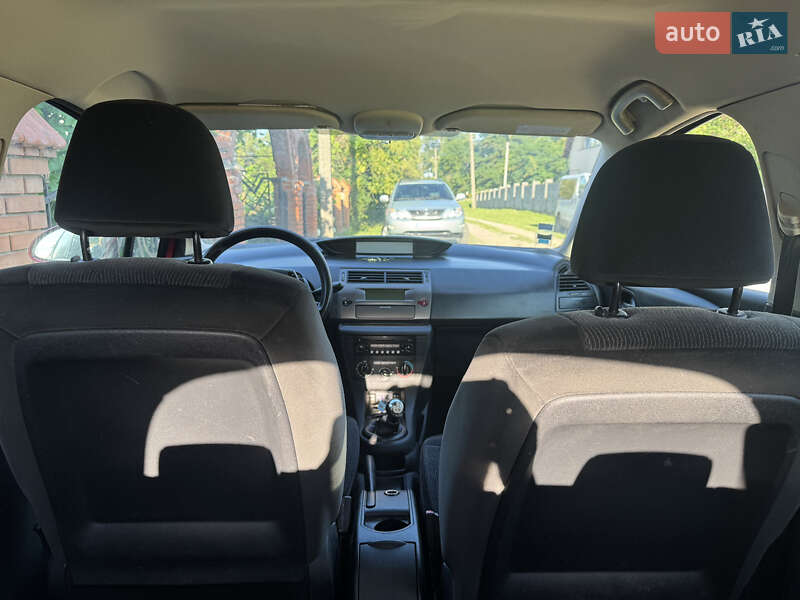 Хетчбек Citroen C4 2009 в Львові фото 4 Хетчбек Citroen C4 2009 в Львові