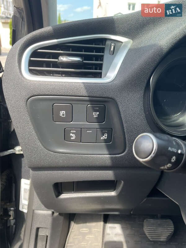 Хэтчбек Citroen C4 2011 в Львове фото 18 Хэтчбек Citroen C4 2011 в Львове