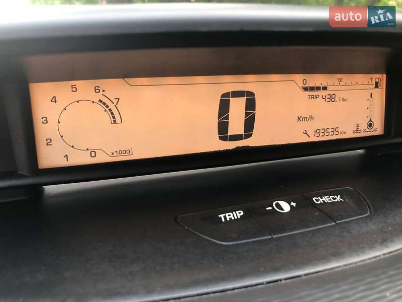 Хэтчбек Citroen C4 2009 в Ровно