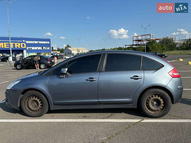 Хэтчбек Citroen C4 2007 в Киеве