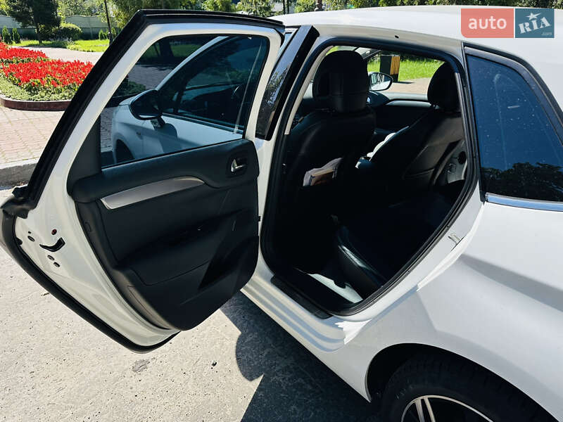 Хетчбек Citroen C4 2011 в Києві