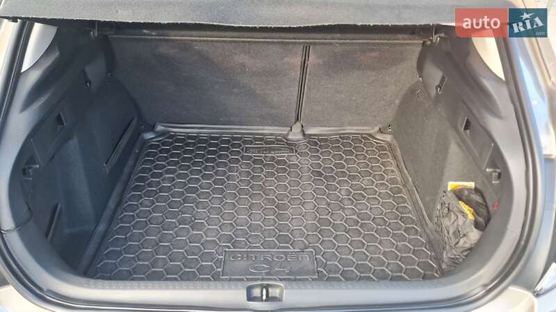 Хэтчбек Citroen C4 2016 в Киеве