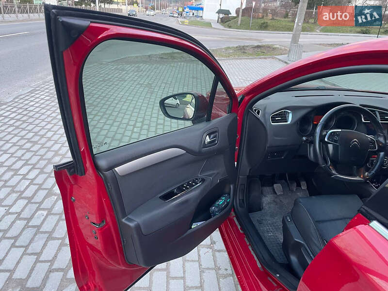 Хэтчбек Citroen C4 2011 в Кременце фото 10 Хэтчбек Citroen C4 2011 в Кременце