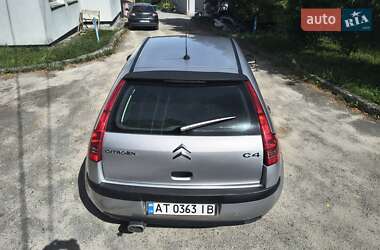Хэтчбек Citroen C4 2007 в 