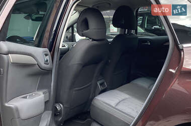 Хэтчбек Citroen C4 2011 в 