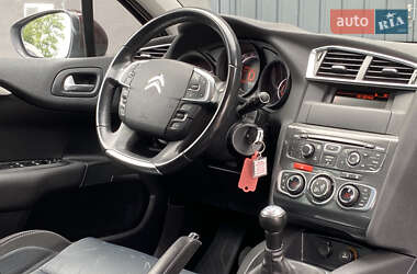 Хэтчбек Citroen C4 2011 в 