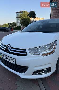Хэтчбек Citroen C4 2012 в 