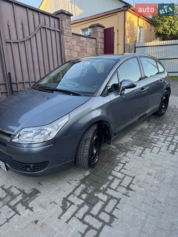Хэтчбек Citroen C4 2008 в Луцке