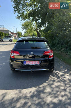 Хэтчбек Citroen C4 2012 в 