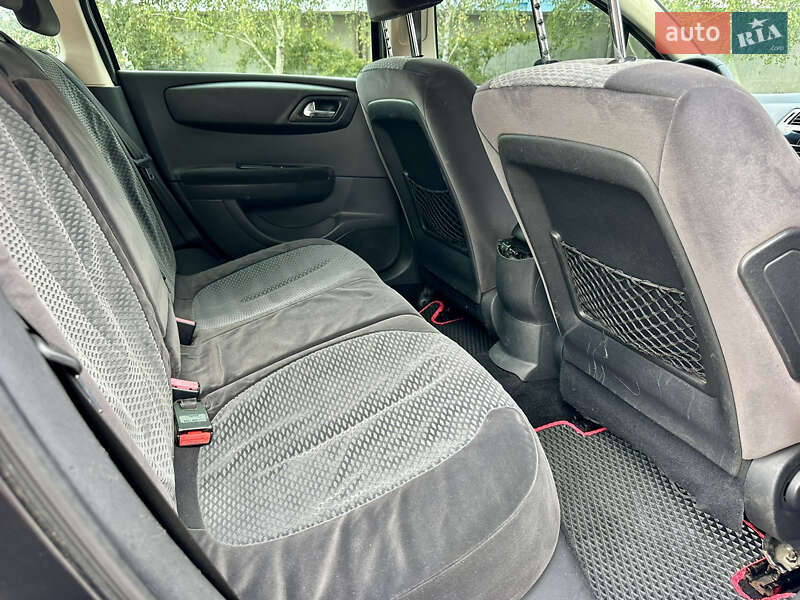 Хэтчбек Citroen C4 2006 в Кропивницком