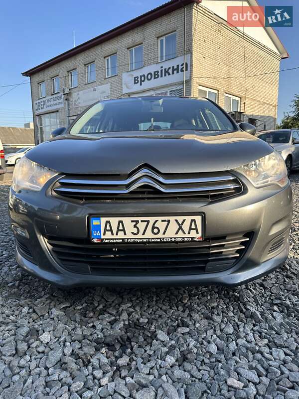 Хэтчбек Citroen C4 2011 в Смеле