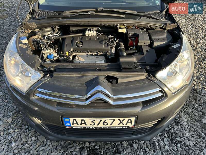 Хэтчбек Citroen C4 2011 в Смеле