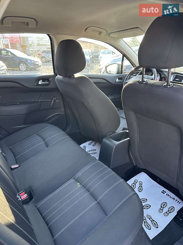 Хэтчбек Citroen C4 2011 в Смеле