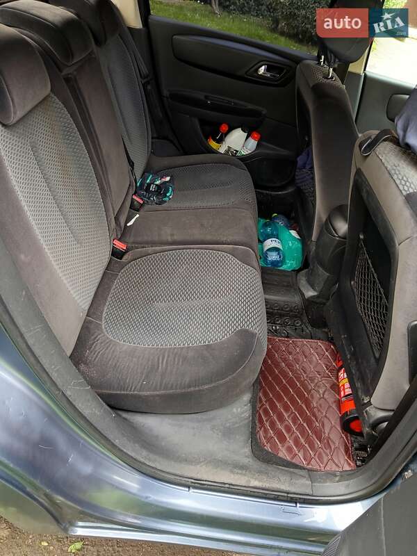Хэтчбек Citroen C4 2007 в Кропивницком фото 13 Хэтчбек Citroen C4 2007 в Кропивницком