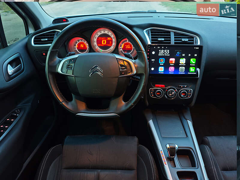 Хэтчбек Citroen C4 2013 в Запорожье