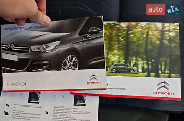 Хэтчбек Citroen C4 2013 в 