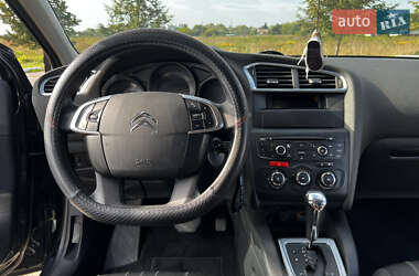 Хетчбек Citroen C4 2012 в 