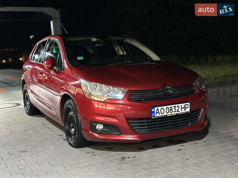 Хэтчбек Citroen C4 2011 в Ужгороде