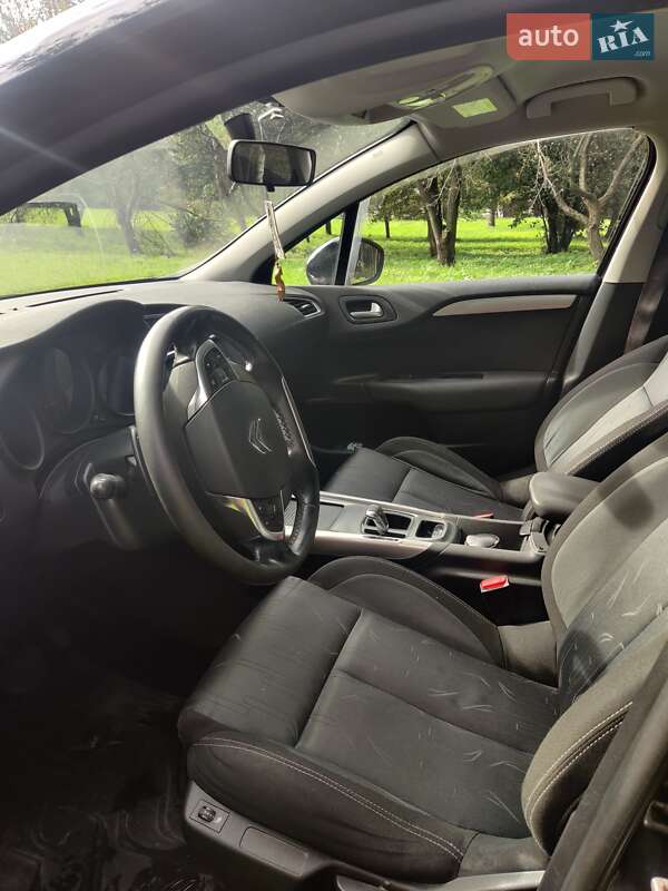 Хэтчбек Citroen C4 2013 в Киеве