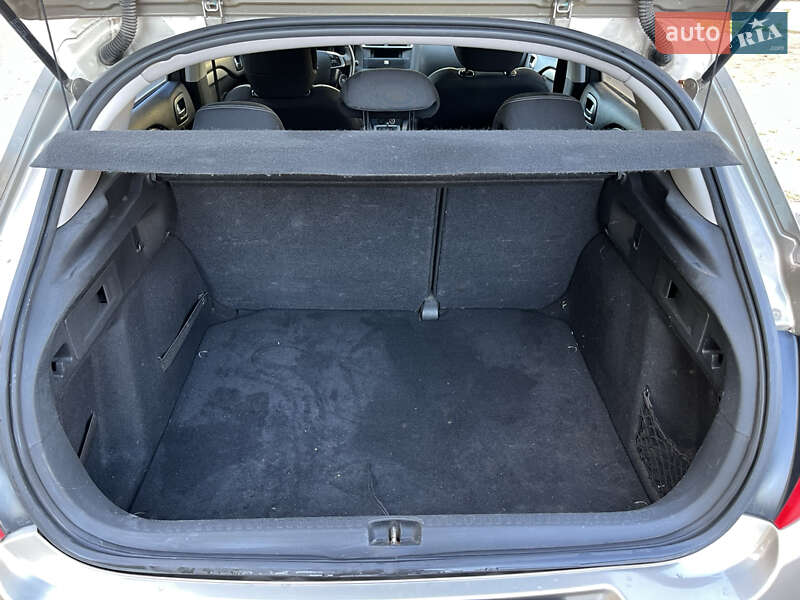 Хэтчбек Citroen C4 2013 в Киеве