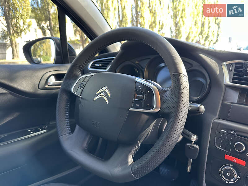 Хетчбек Citroen C4 2012 в Києві